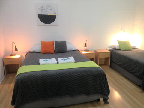 Ocean Shores Motel - Holiday Sunshine Coast 3