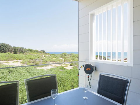 Ocean Views - Holiday Sunshine Coast 1