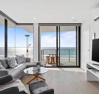 Ocean Views Apartment with Rooftop Pool - Holiday Sunshine Coast