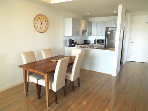 Ocean Views, SUNDRIFT- Unit 26 - Sunshine Coast Tourism 3