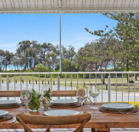 Oceanfront Beach House on Marine Parade - Holiday Sunshine Coast