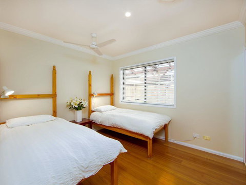 Oceania Peace At Beachside - Sunshine Coast Tourism 1