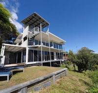 Oceanside 3 Bedrooms - Sunshine Coast Tourism