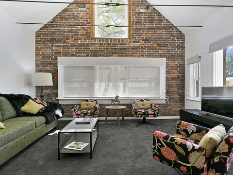 Old Bank Stables - 3 Night Weekends For Price Of 2 - Holiday Sunshine Coast 3