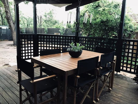 Old Railway Cottage - Sunshine Coast Tourism 2