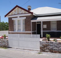 Old Sergeants Quarters - Sunshine Coast Tourism
