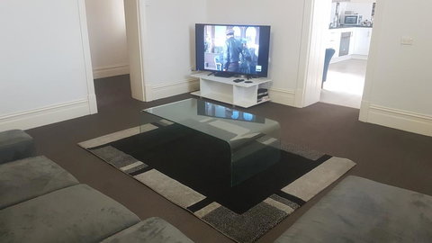 Old Willyama Motor Inn - Holiday Sunshine Coast 2