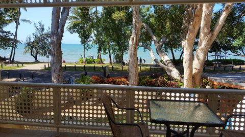 On Palm Cove Beachfront Apartments - Sunshine Coast Tourism 1