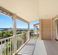 Orient Lane on Kingscliff Hill - Holiday Sunshine Coast
