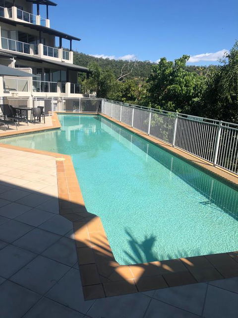 Oscar's View - Airlie Beach - Sunshine Coast Tourism 2