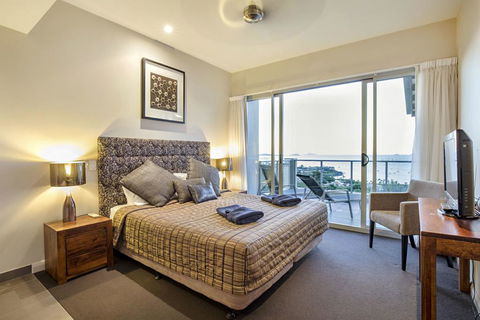 Oscar's View - Airlie Beach - Sunshine Coast Tourism 3