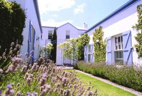 Oscars Waterfront Boutique Hotel - Sunshine Coast Tourism 2