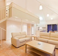 Osprey Holiday Village Unit 105 - Tranquil 3 Bedroom Holiday Villa with a Pool in the Complex - Sunshine Coast Tourism