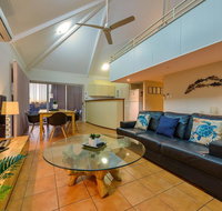 Osprey Holiday Village Unit 117 - Exquisite 3 Bedroom Holiday Villa with a Pool in the Complex - Sunshine Coast Tourism