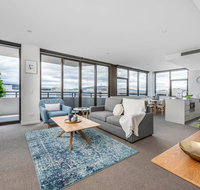 Oversized Luxe 1 Bedder - Amazing Barton - Gym - Sunshine Coast Tourism