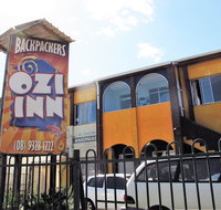 Ozi Inn Backpackers - Sunshine Coast Tourism