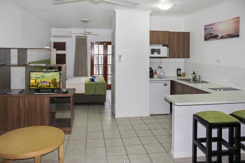 Palm Cove Beach Retreat - Sunshine Coast Tourism 2