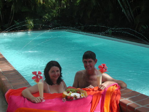 Palm View Holiday Apartments - Sunshine Coast Tourism 3