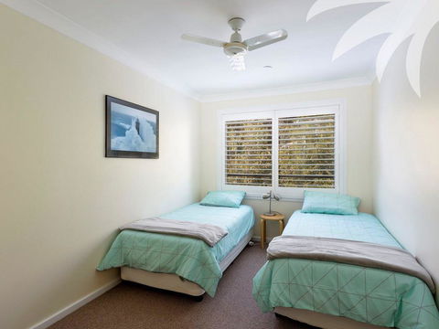 Palms House - Sunshine Coast Tourism 1