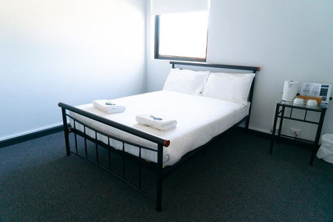 Panania Hotel - Holiday Sunshine Coast 1