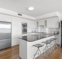 Panarea Soldiers Point Road Unit 1 197 - Sunshine Coast Tourism