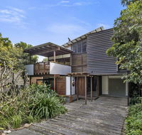 Pandanus Retreat - Sunshine Coast Tourism
