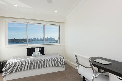 PANORAMIC HARBOUR VIEWS - Sunshine Coast Tourism 2