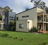 Paradise by the Bay - Sunshine Coast Tourism