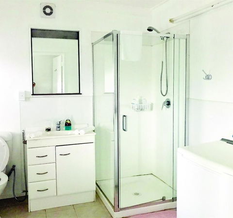 Paradise Eco Unit - Holiday Sunshine Coast 2