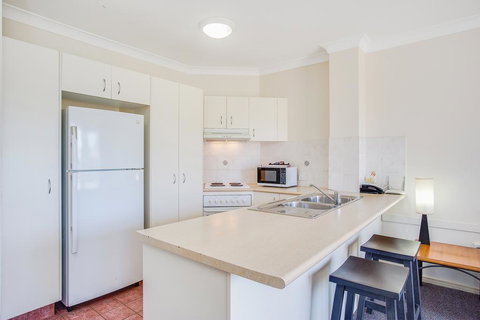 Paradise Isles - Holiday Sunshine Coast 1