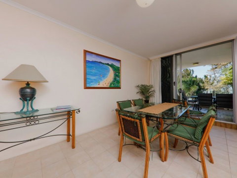 Paringa 8 - Palm Cove - Sunshine Coast Tourism 3