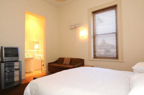 Park Hotel - Holiday Sunshine Coast 0
