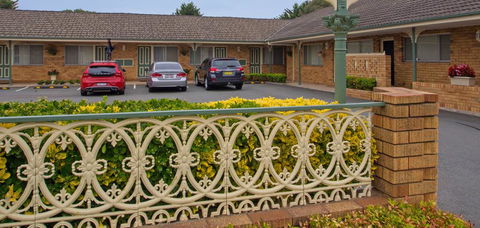 Parkhaven Motel - Sunshine Coast Tourism 0
