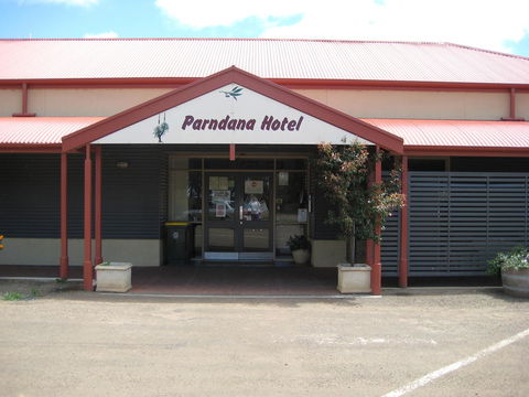 Parndana Hotel Cabins - Sunshine Coast Tourism 0