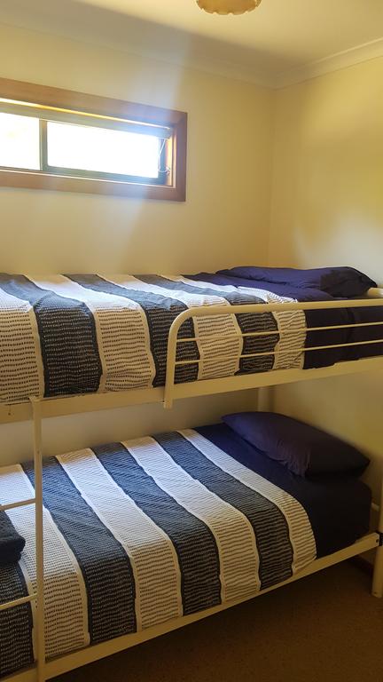 Parndana Hotel Cabins - Sunshine Coast Tourism 2