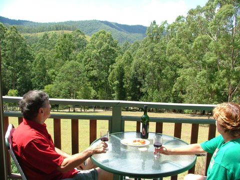 Peacehaven Country Cottages & Farmstay - Sunshine Coast Tourism 0