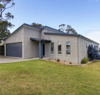 Pelican House - Holiday Sunshine Coast