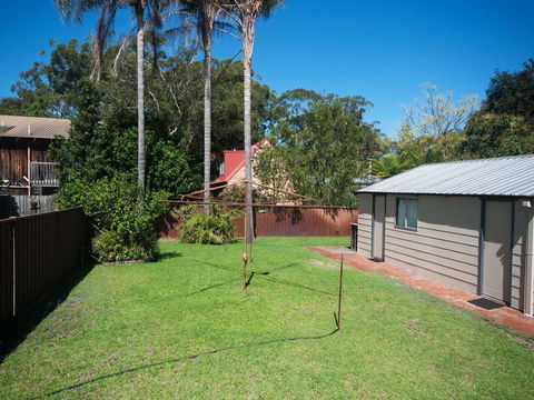 Pelican Palms - Holiday Sunshine Coast 3