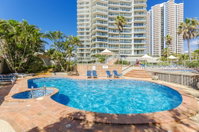 Peninsula Apartments by GCHS