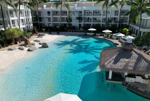 PENTHOUSE 3133 Beach Club - Sunshine Coast Tourism 0