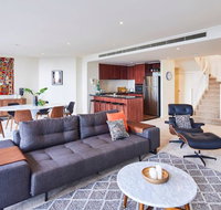 Penthouse Apartment in Melb CBD Perfect Location - Holiday Sunshine Coast