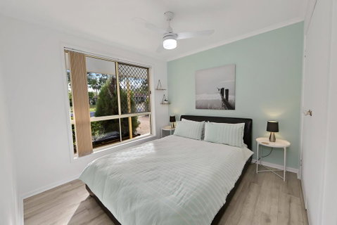 Perfect Getaway - Hervey Bay - Sunshine Coast Tourism 0