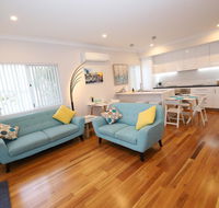 Perth Beachside Holiday House - Sunshine Coast Tourism