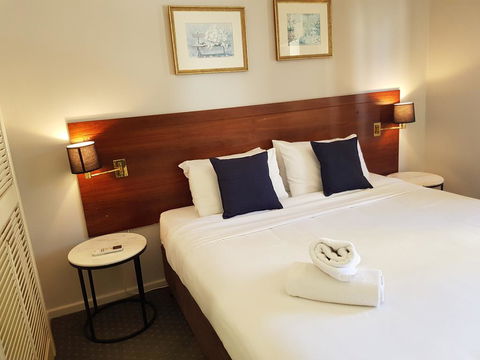 PERTH CBD APARTMENTS - Sunshine Coast Tourism 0