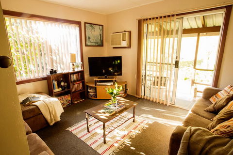 Pether Cottage - Talbingo NSW - Holiday Sunshine Coast 2