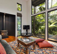 Pethers Rainforest Retreat - Sunshine Coast Tourism