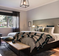 Phoenix - Holiday Sunshine Coast