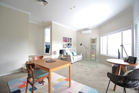 Picton Garden Apartment - Sunshine Coast Tourism 3