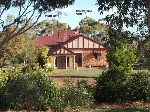 Pierrepoint Bed & Breakfast - Sunshine Coast Tourism 0