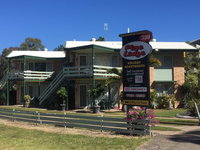 Pine Lodge